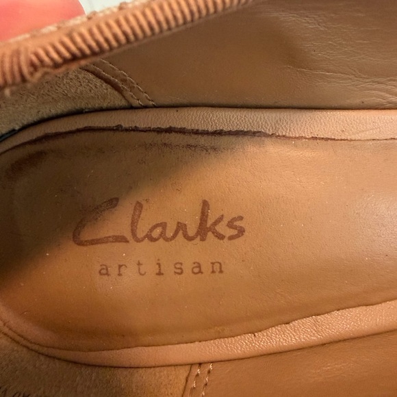 Clark’s Artisan Tan Leather Bow Round Toe Block High Heels Women’s 8 - Picture 9 of 10